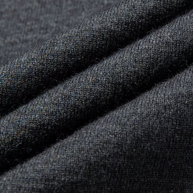 Vestori Wool V-Neck Sweater